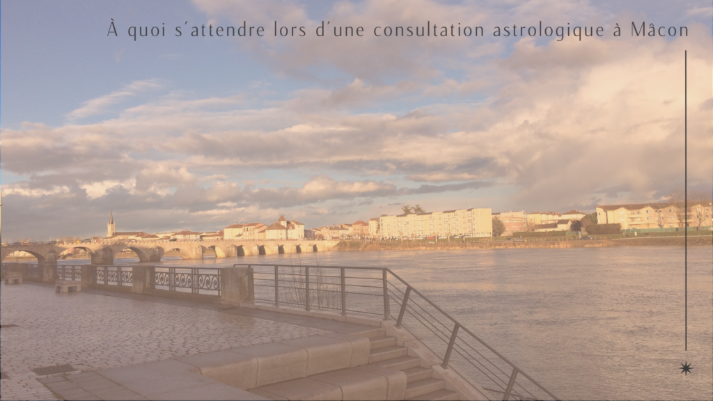 Consultation astrologique à Mâcon – vue de la Saône au coucher du soleil